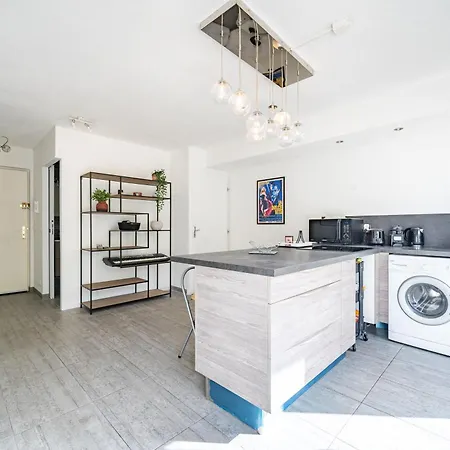 Le Calme A Nissa La Bella * Nice