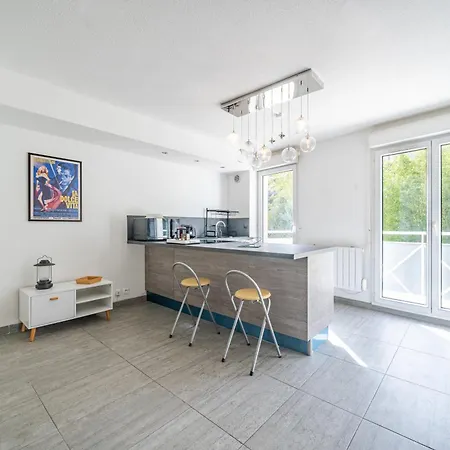 Le Calme A Nissa La Bella *